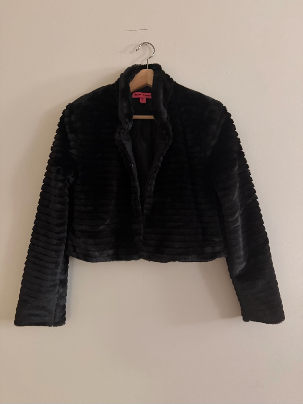 Betsey Johnson Black Textured Faux-Fur Cropped Jacket